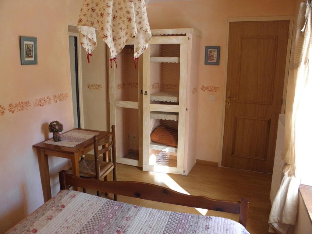 Gîte Auberge Les Terres Blanches de Méolans Camera foto