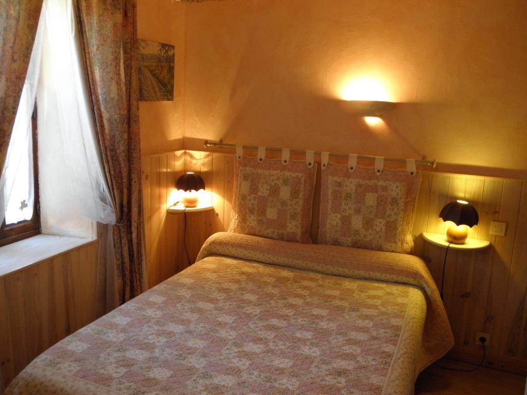 Gîte Auberge Les Terres Blanches de Méolans Camera foto