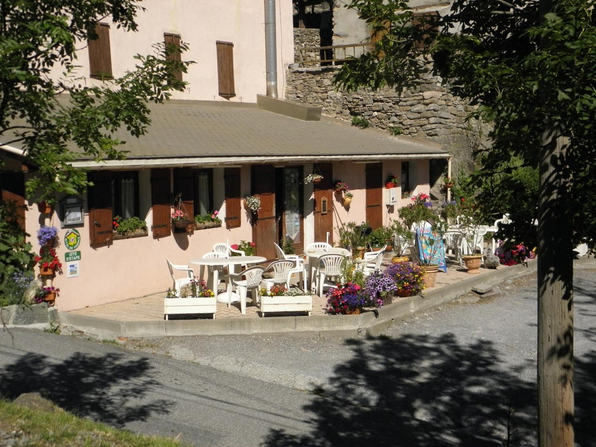 Gîte Auberge Les Terres Blanches de Méolans Esterno foto